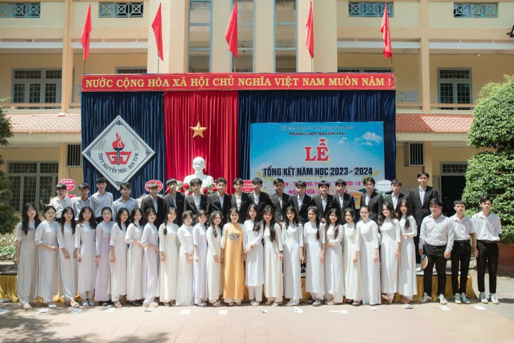 z6472810335979_c01802c2068433d2bbfc8324fddf5fc2